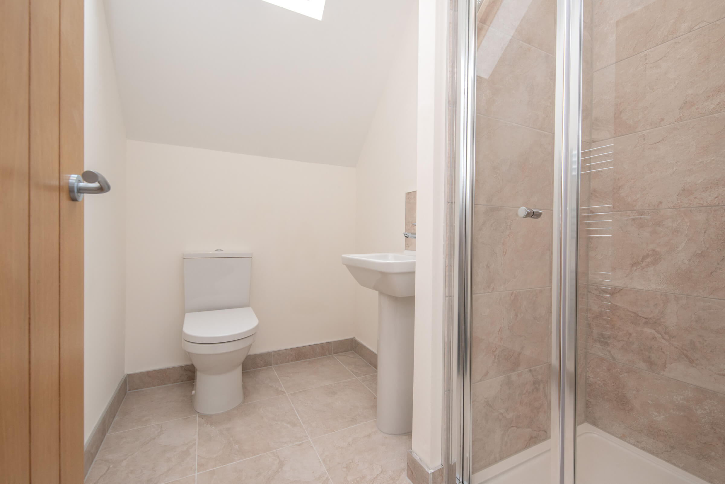 3 Park Mews Shower En Suite to Second Bedroom